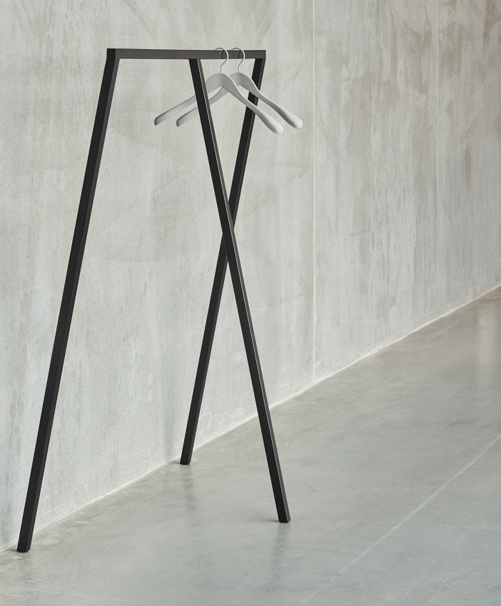 Loop Stand Wardrobe schwarz