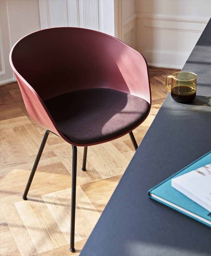 Stuhl About a Chair 26