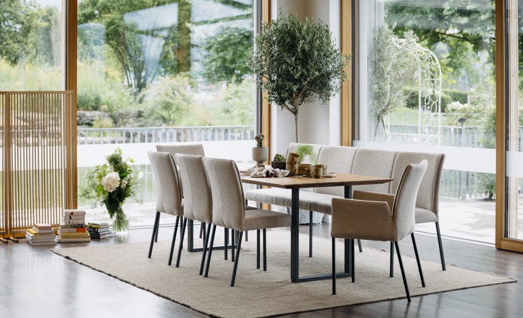 STL_Tisch_SelectQ_Nuss_Stuhl_Bank_Nina